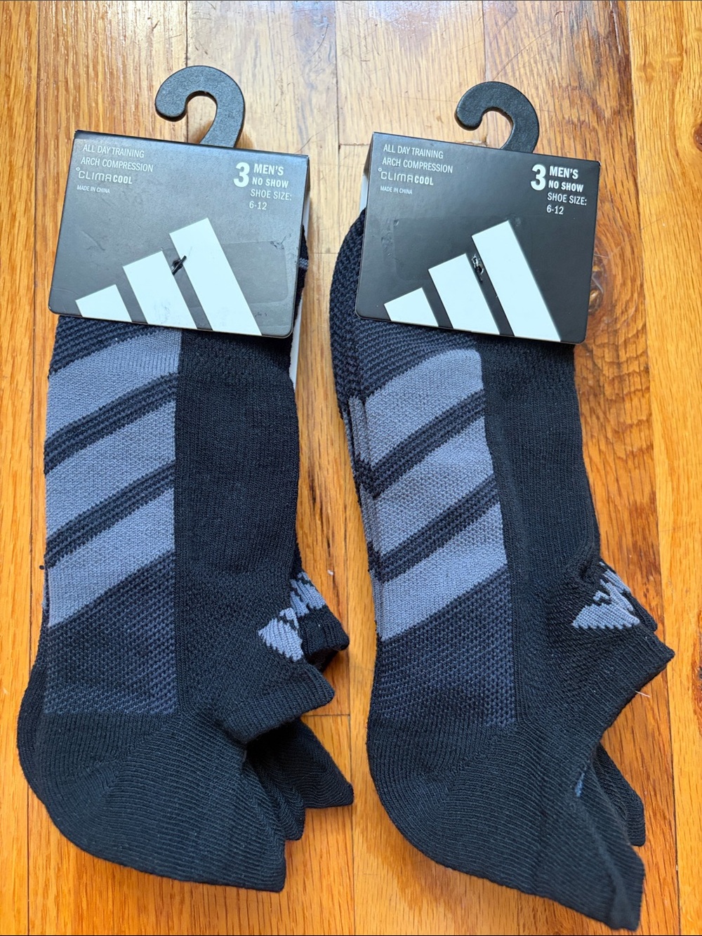 Adidas Men's No-Show Athletic Socks - 2 pack NWT